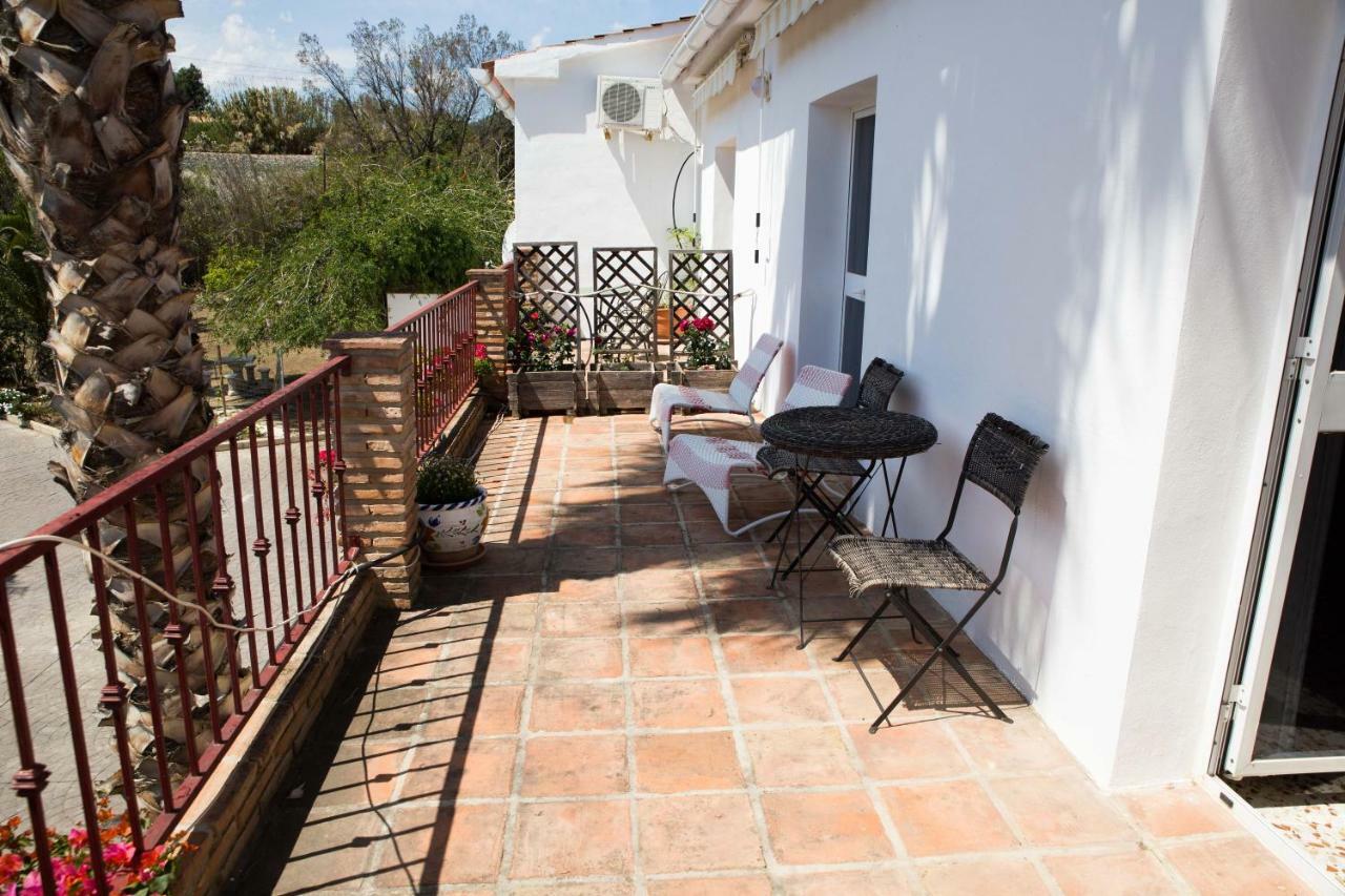 Bed and Breakfast Fuego Blanco Alora Exterior foto