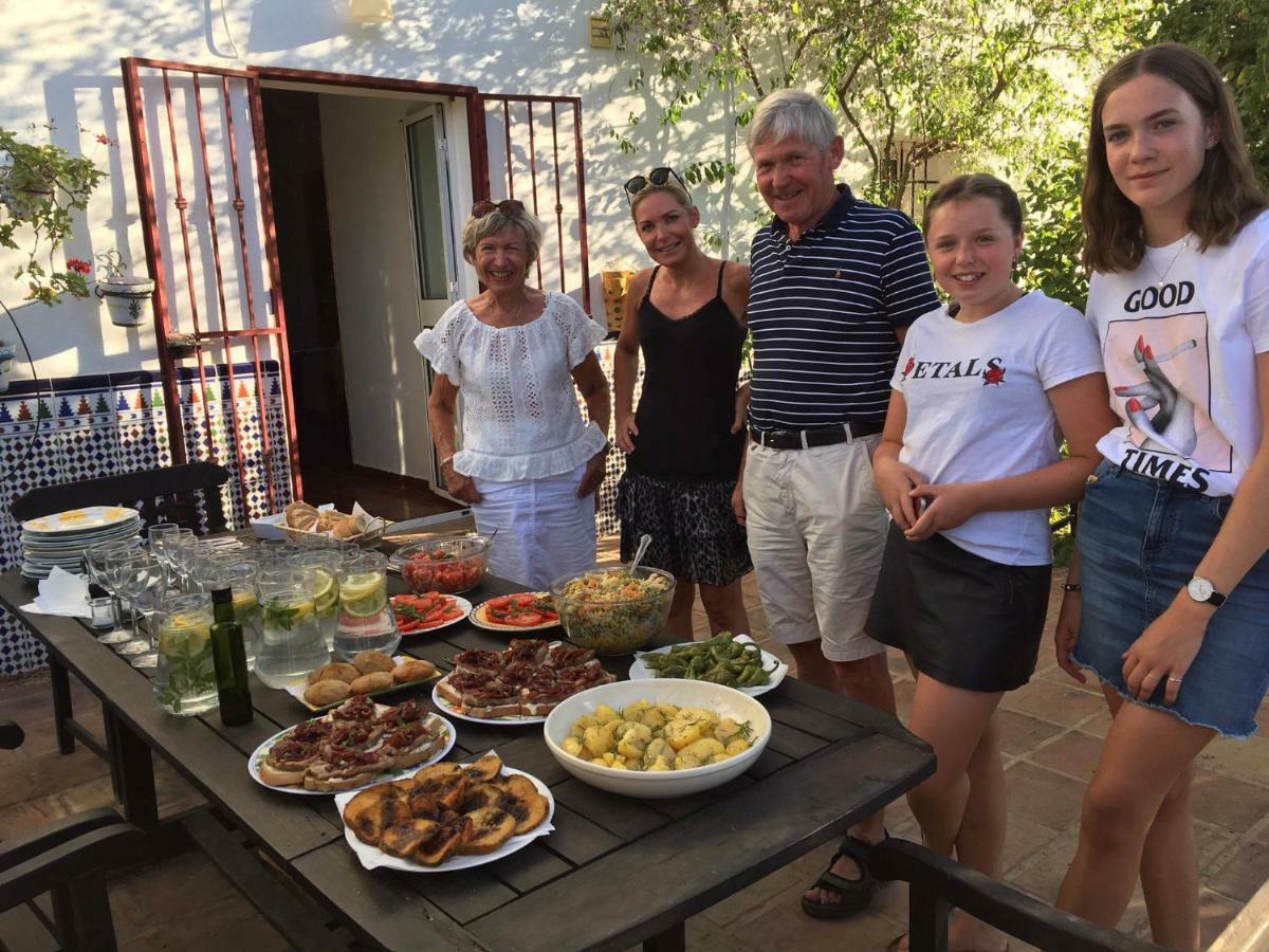 Bed and Breakfast Fuego Blanco Alora Exterior foto